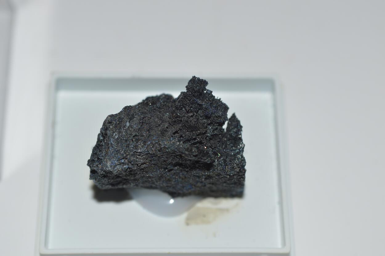 Hardystonite