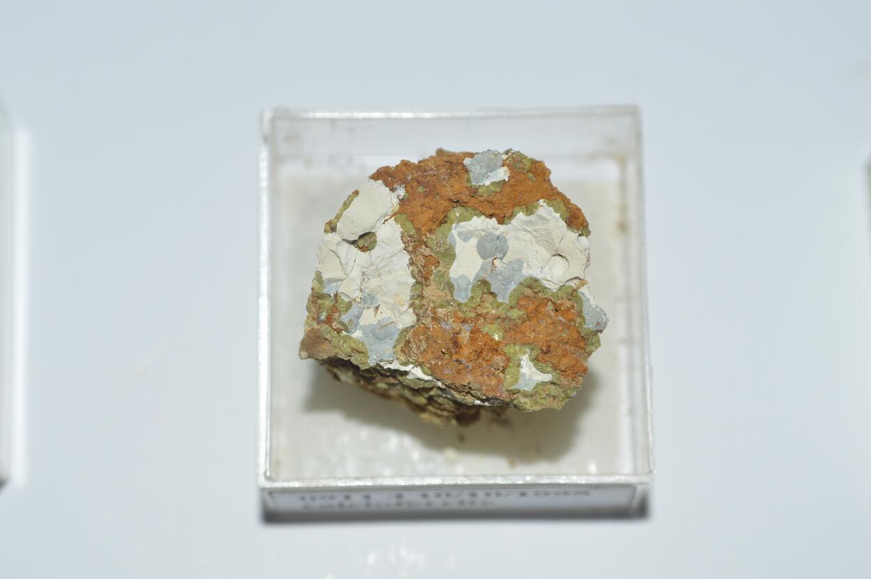 Tinticite & Calcioferrite