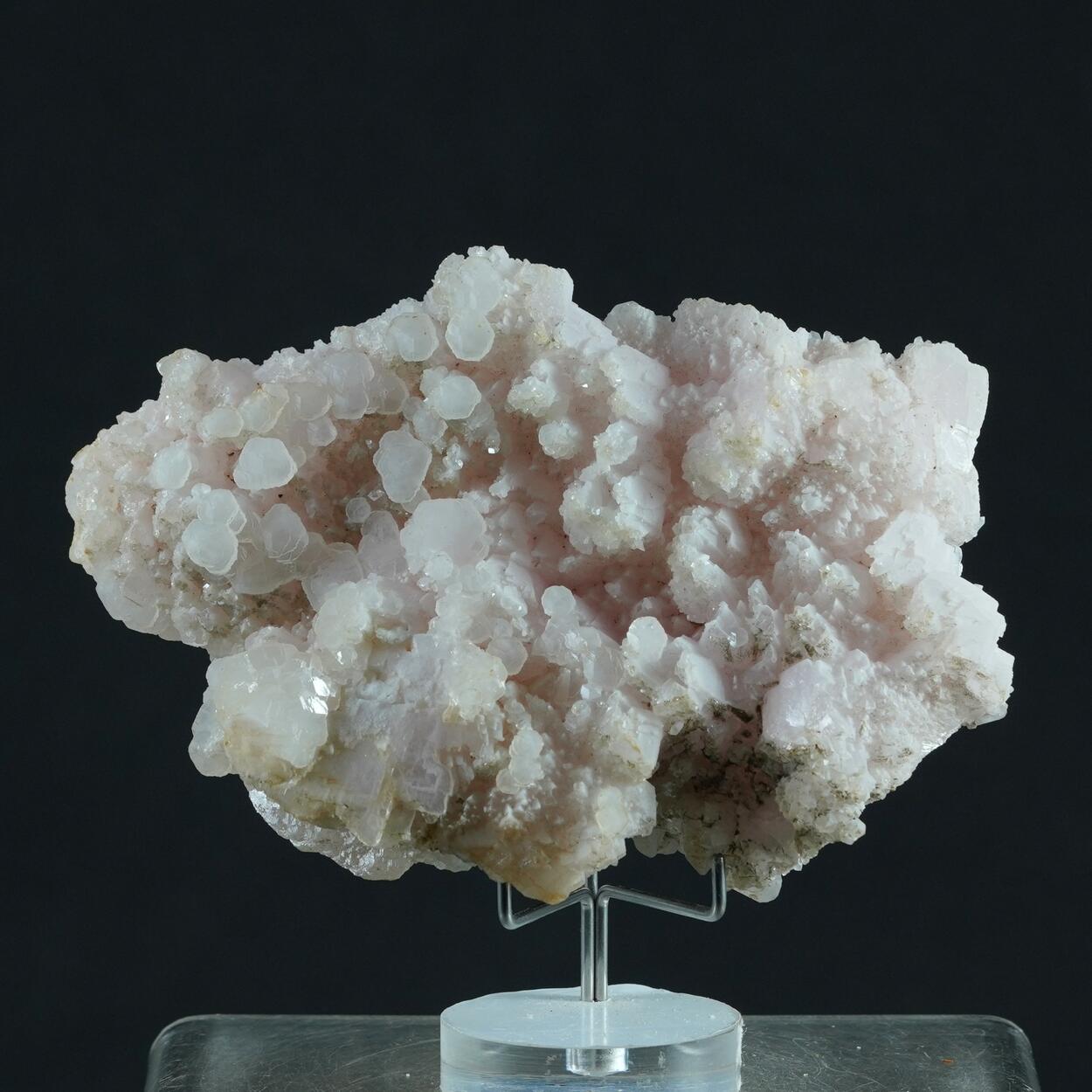 Manganoan Calcite