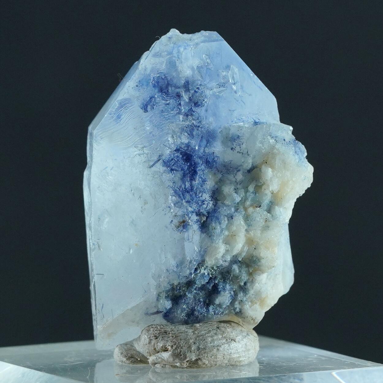 Dumortierite In Quartz