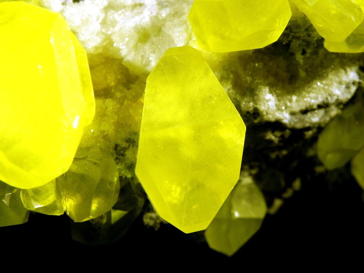 Sulphur On Aragonite