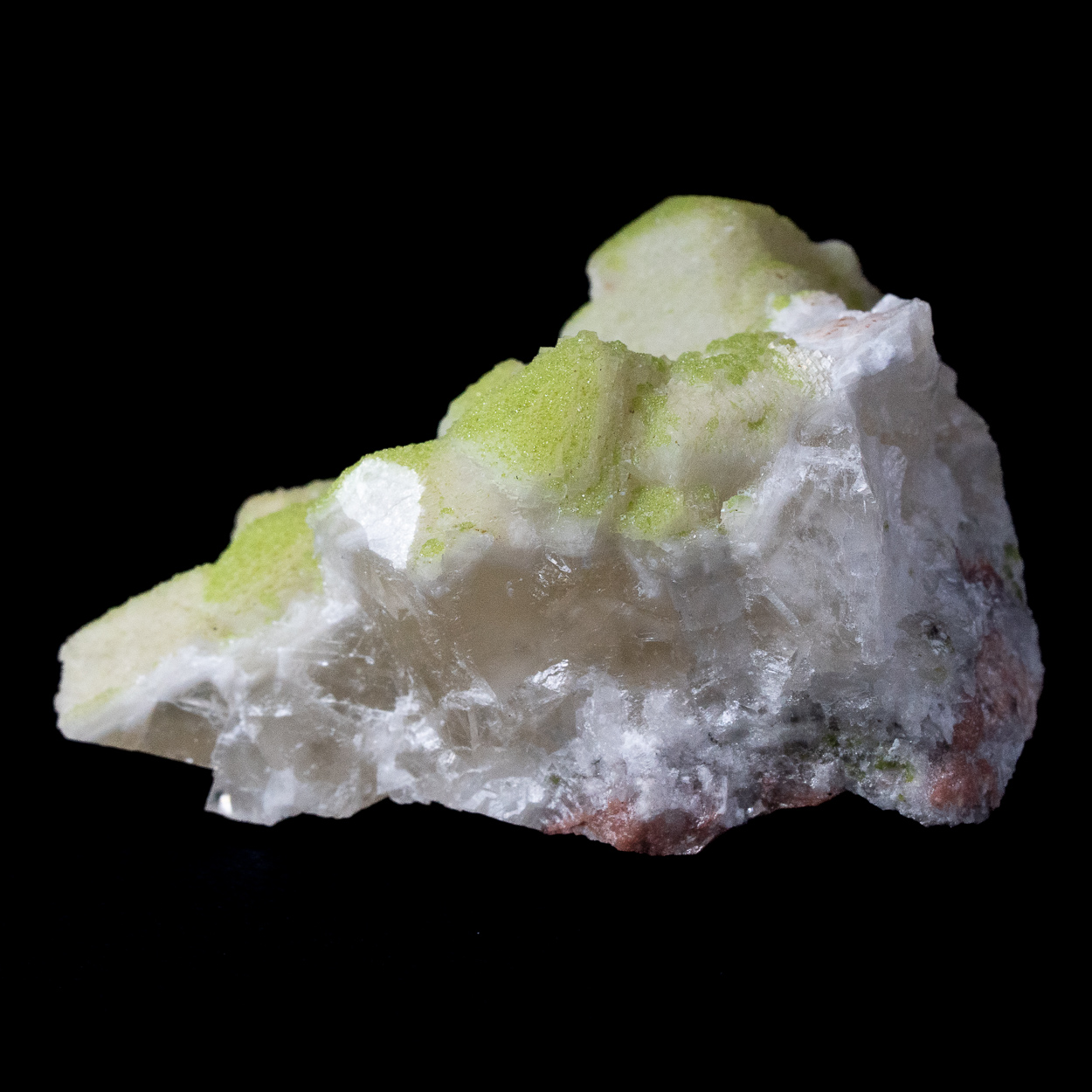 Duftite On Calcite