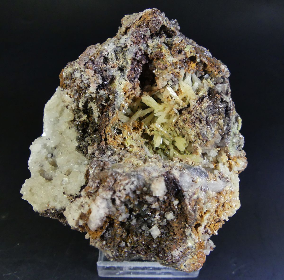 Mimetite & Calcite