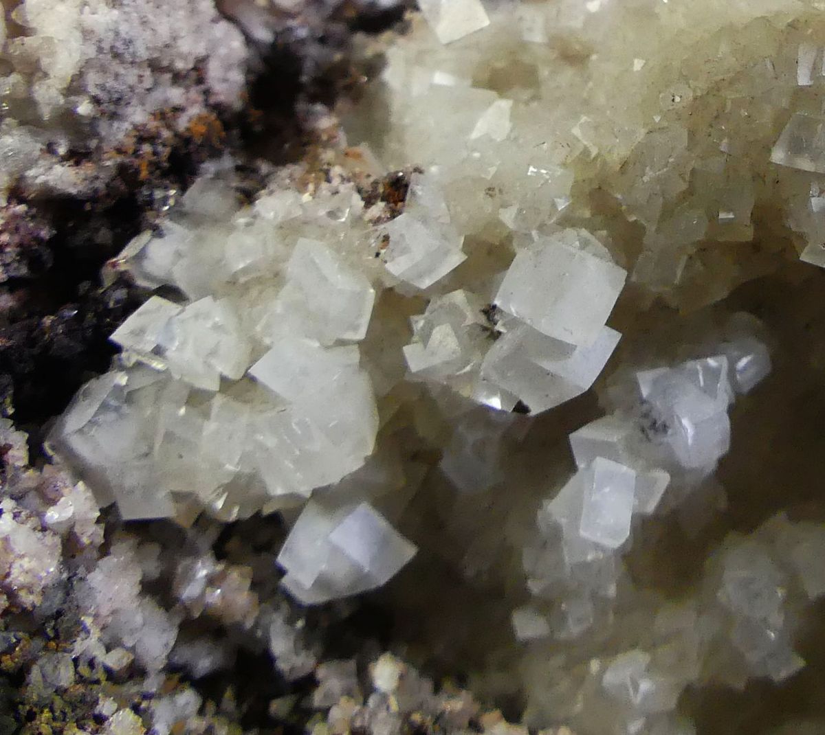 Mimetite & Calcite