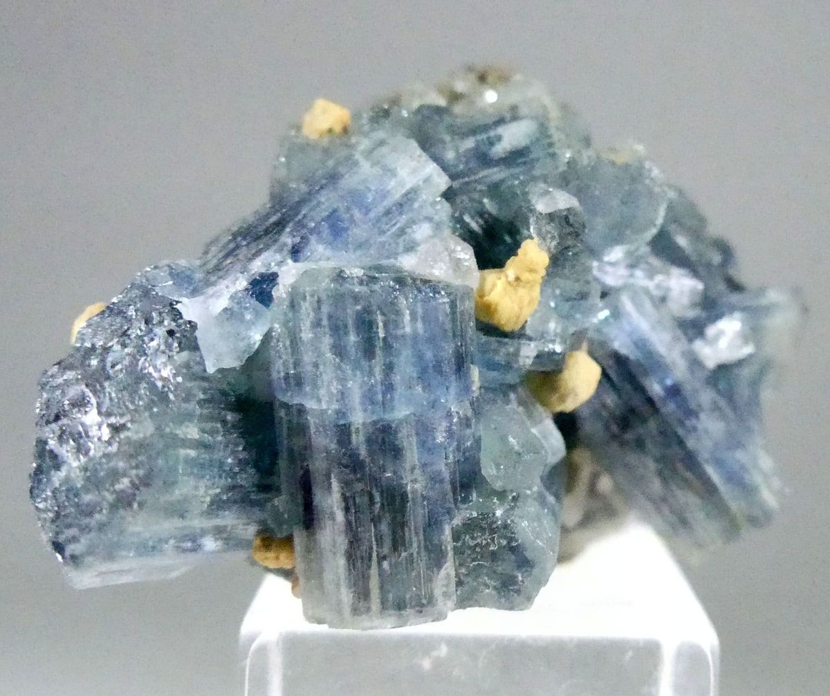 Fluorapatite