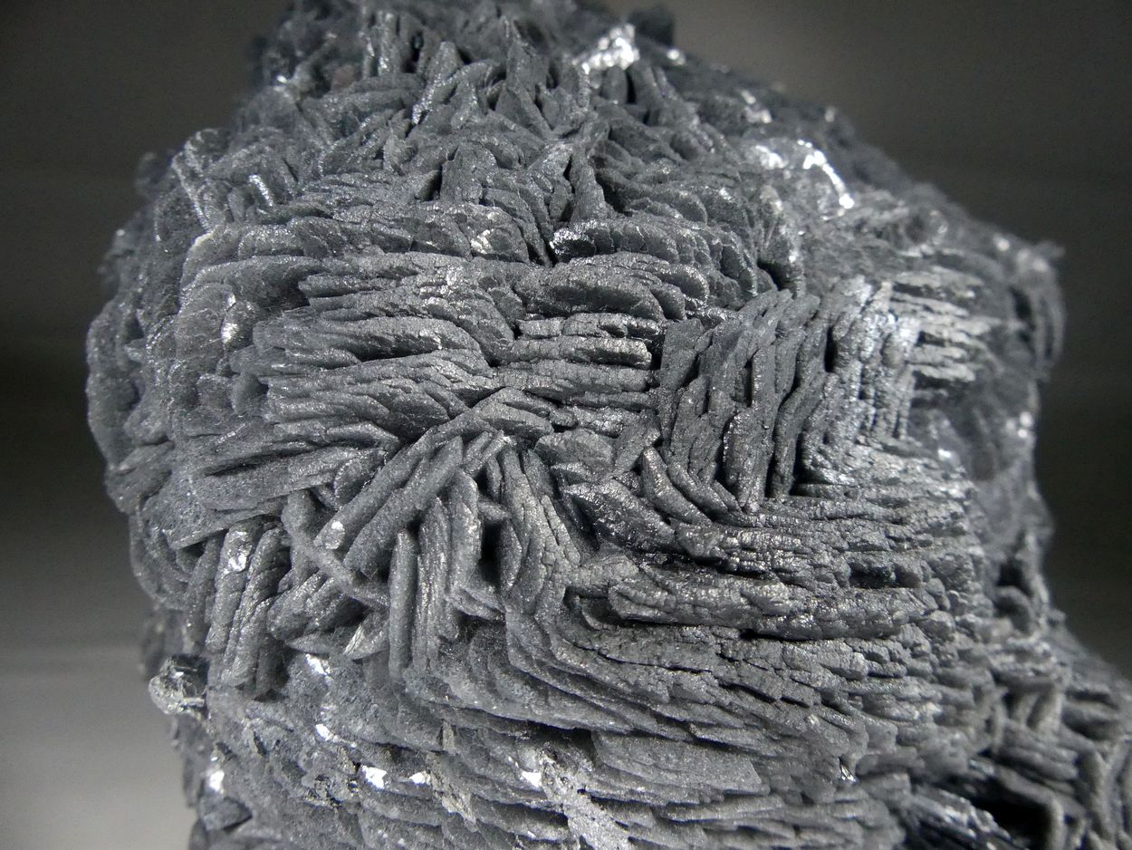 Calcite With Jamesonite Inclusions