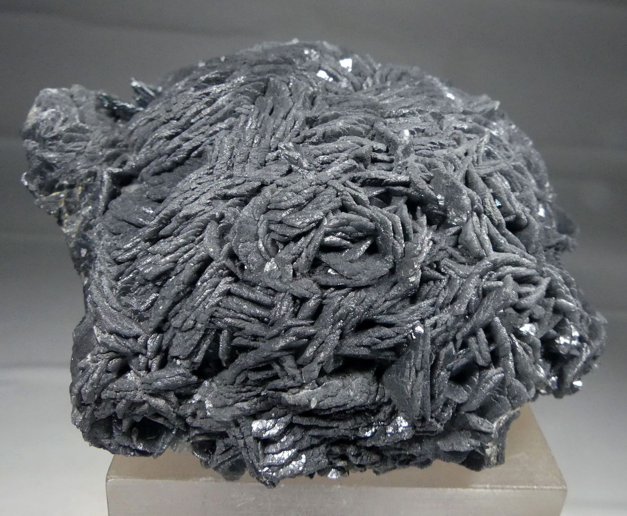 Calcite With Jamesonite Inclusions