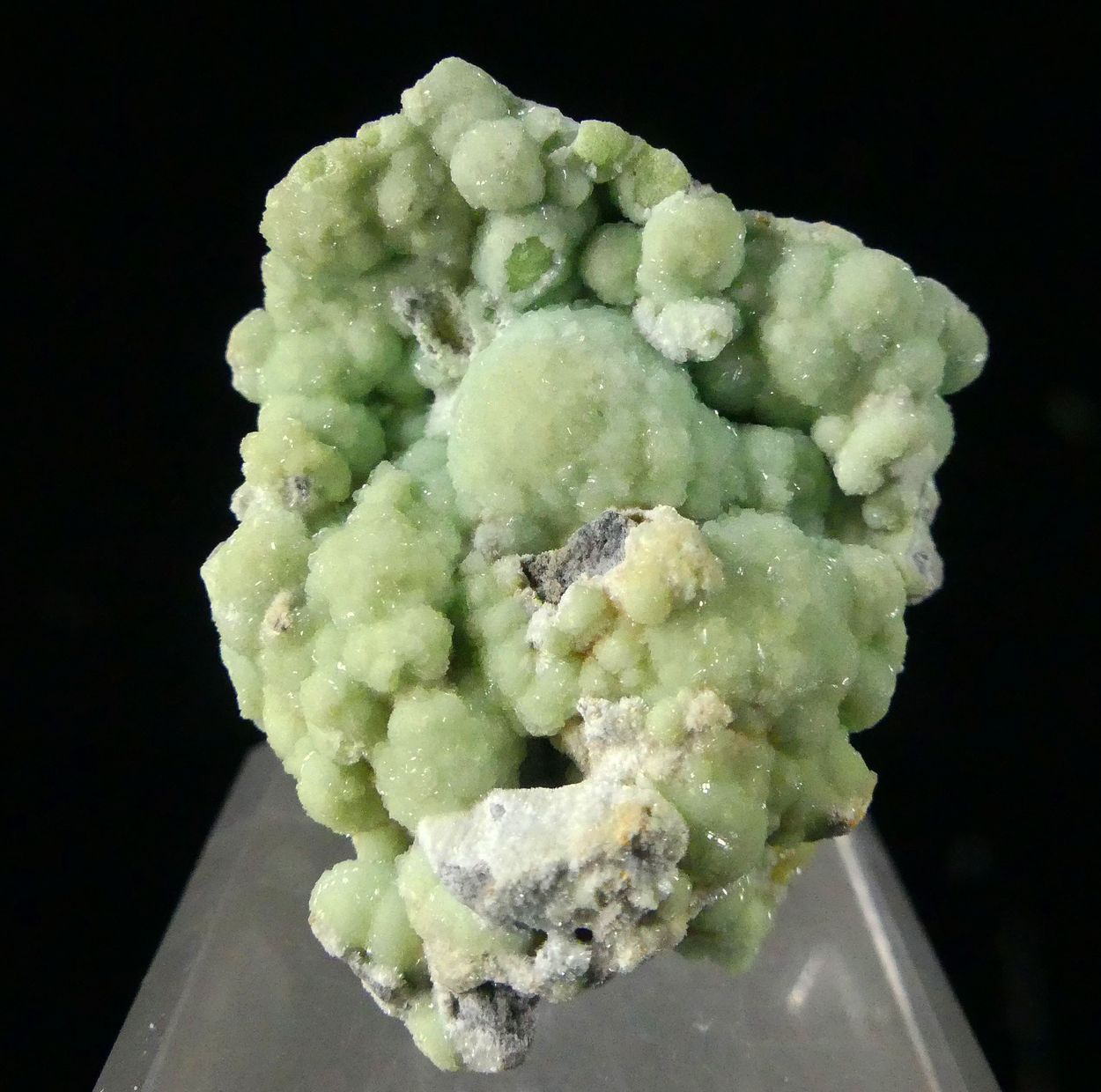 Planerite On Wavellite