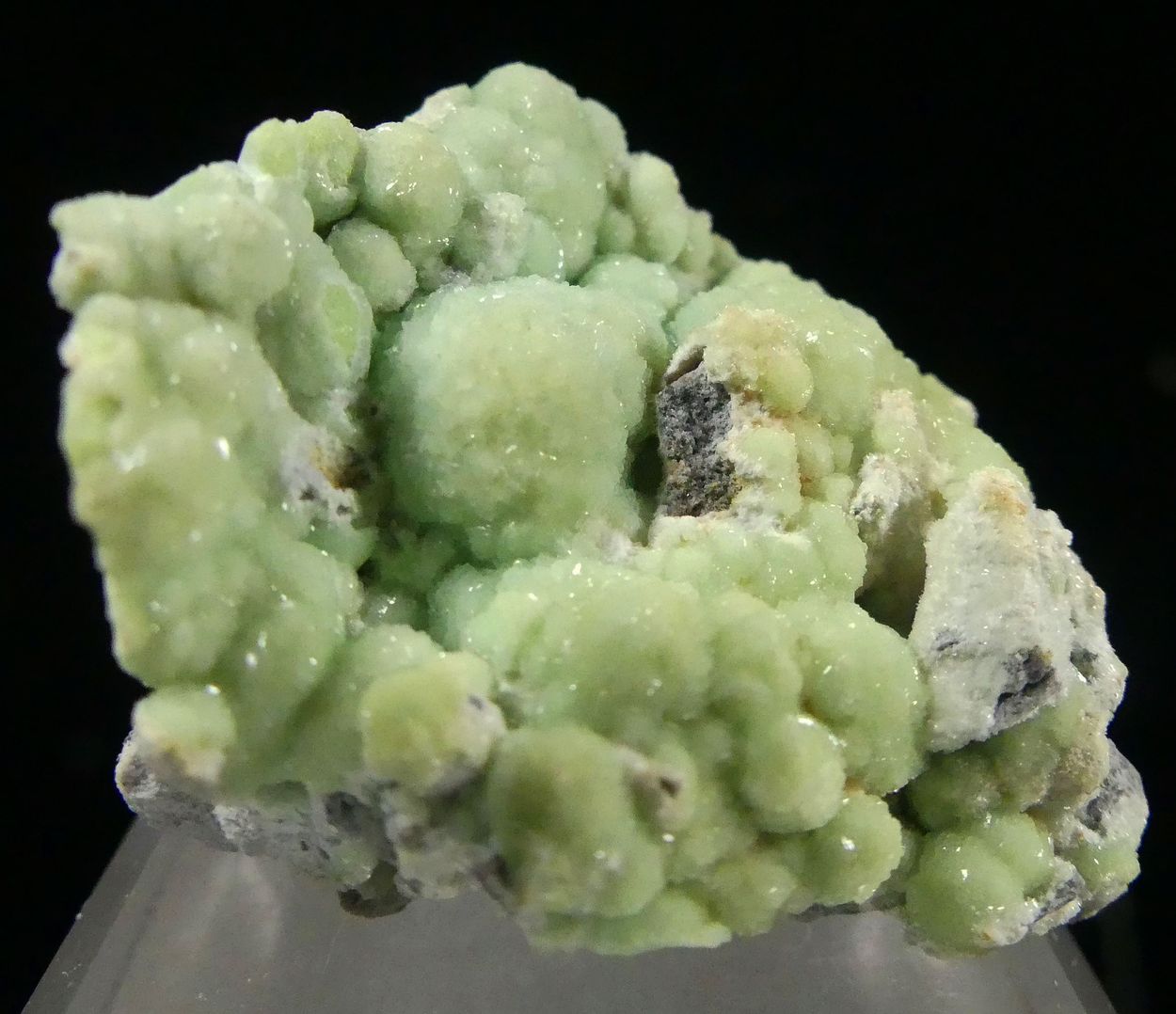 Planerite On Wavellite