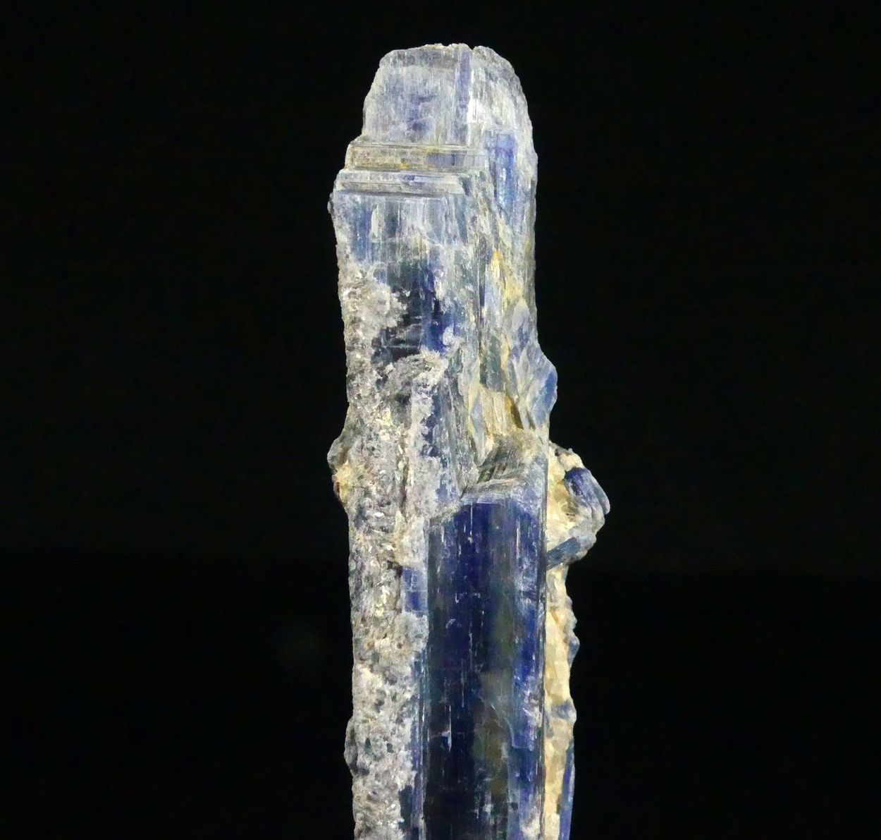 Kyanite