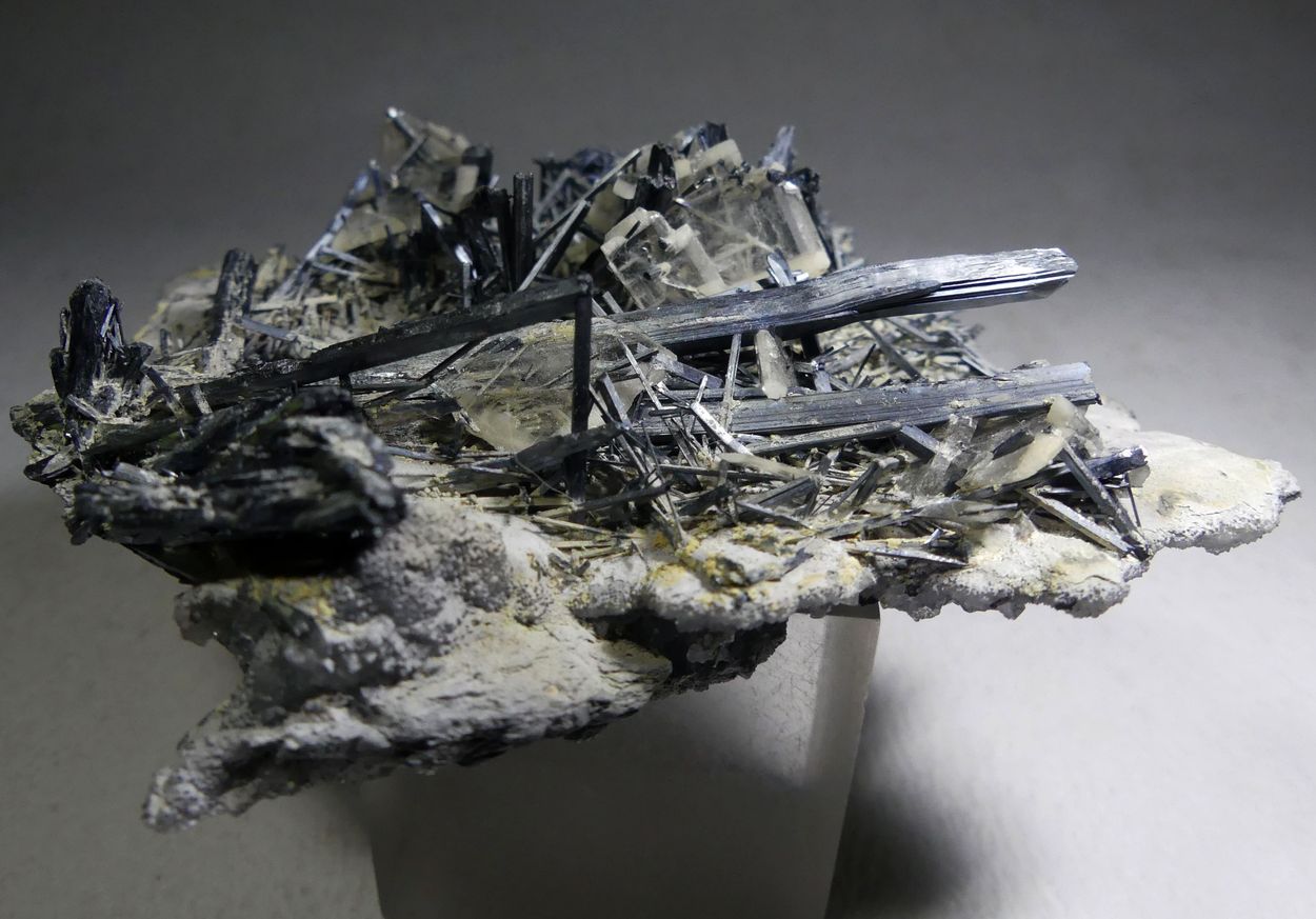 Stibnite & Baryte