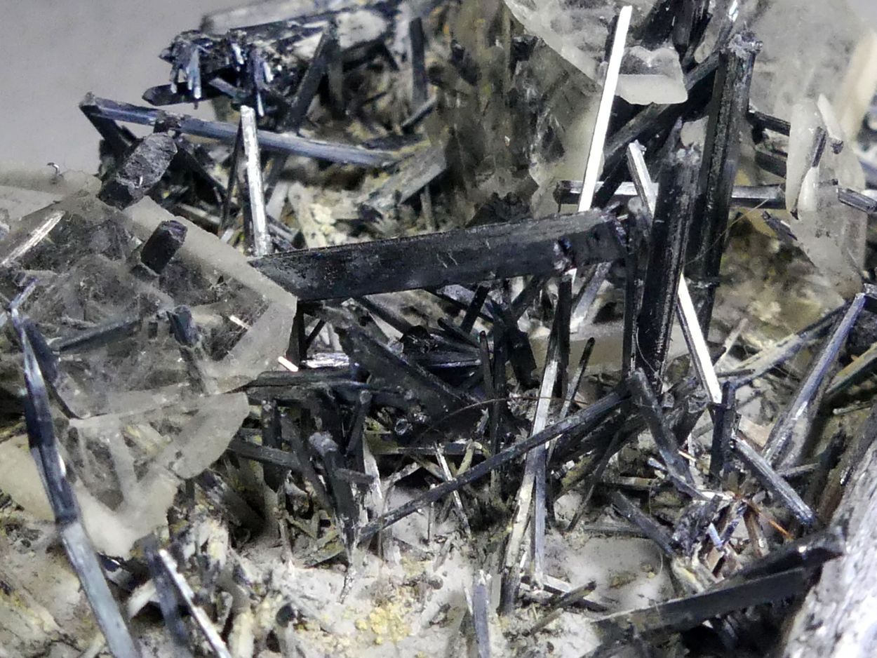 Stibnite & Baryte