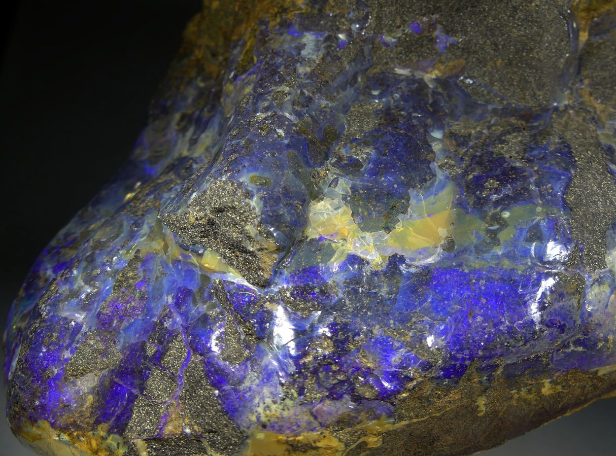 Boulder Opal