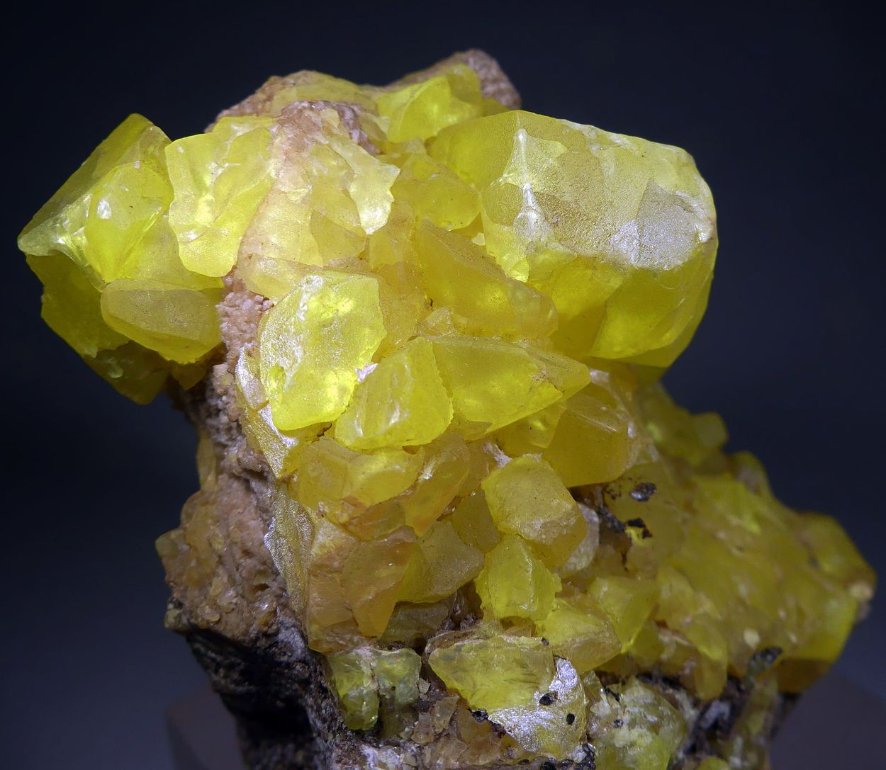 Native Sulphur With Calcite & Bitumen
