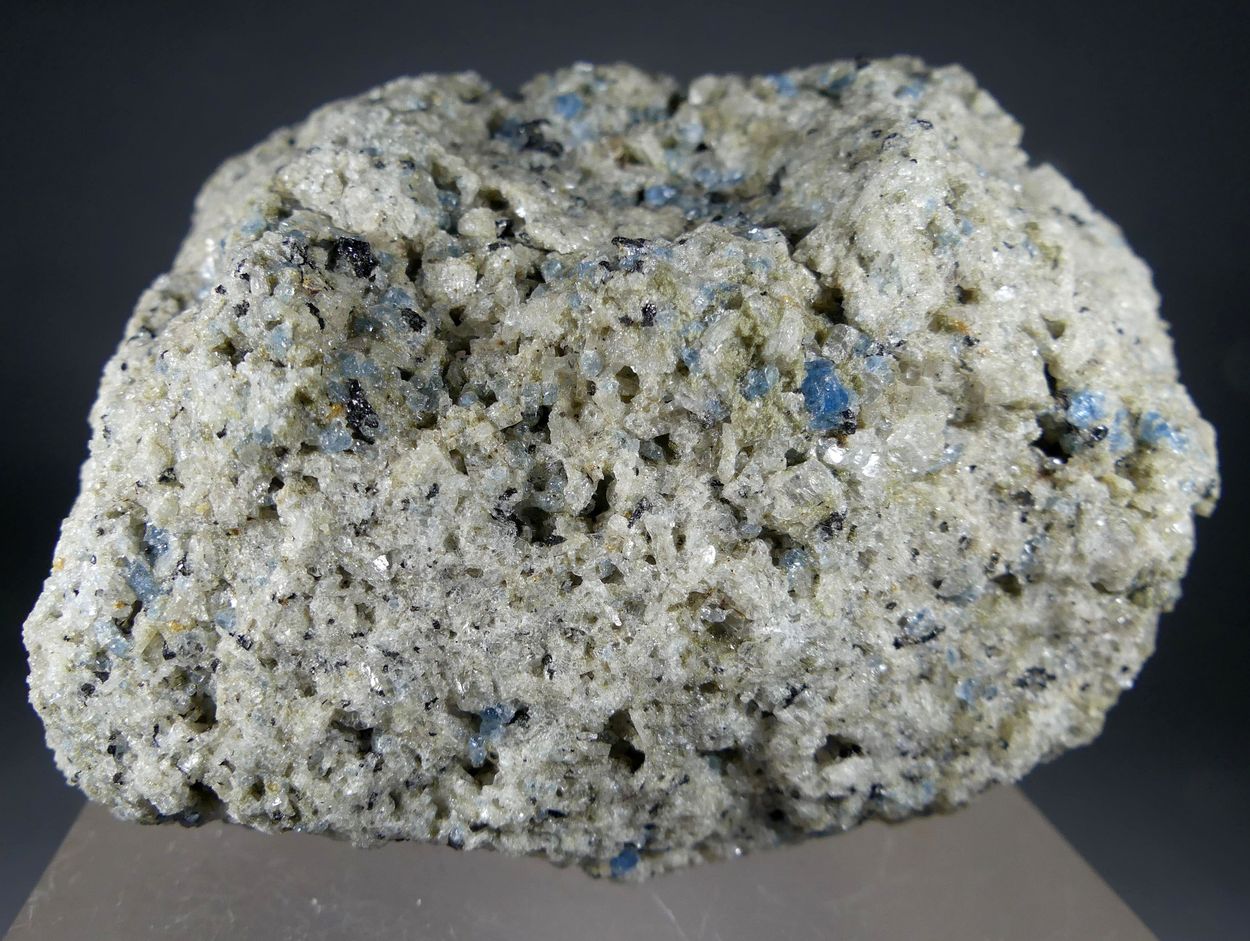 Haüyne With Sanidine