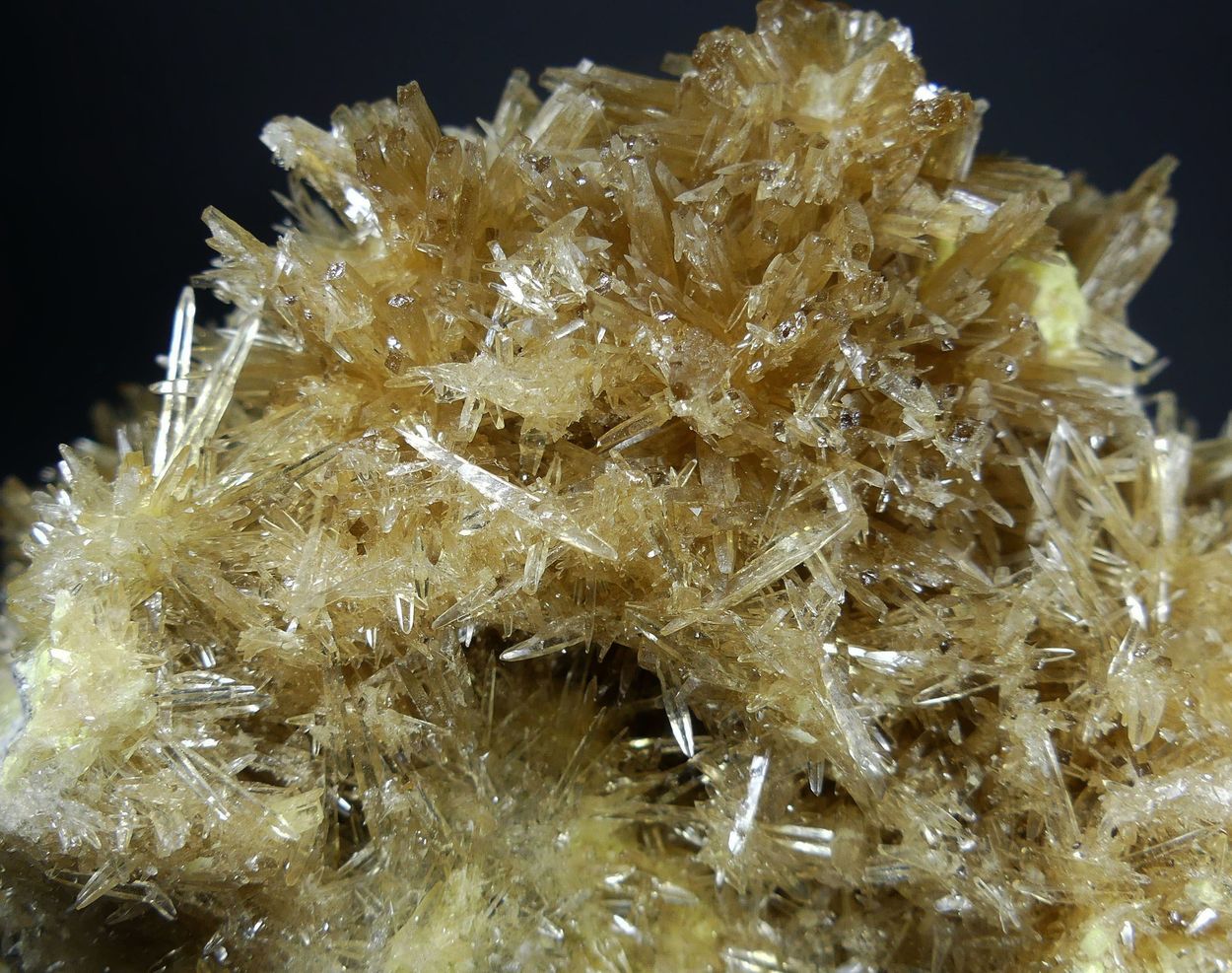 Barian Celestine On Native Sulphur