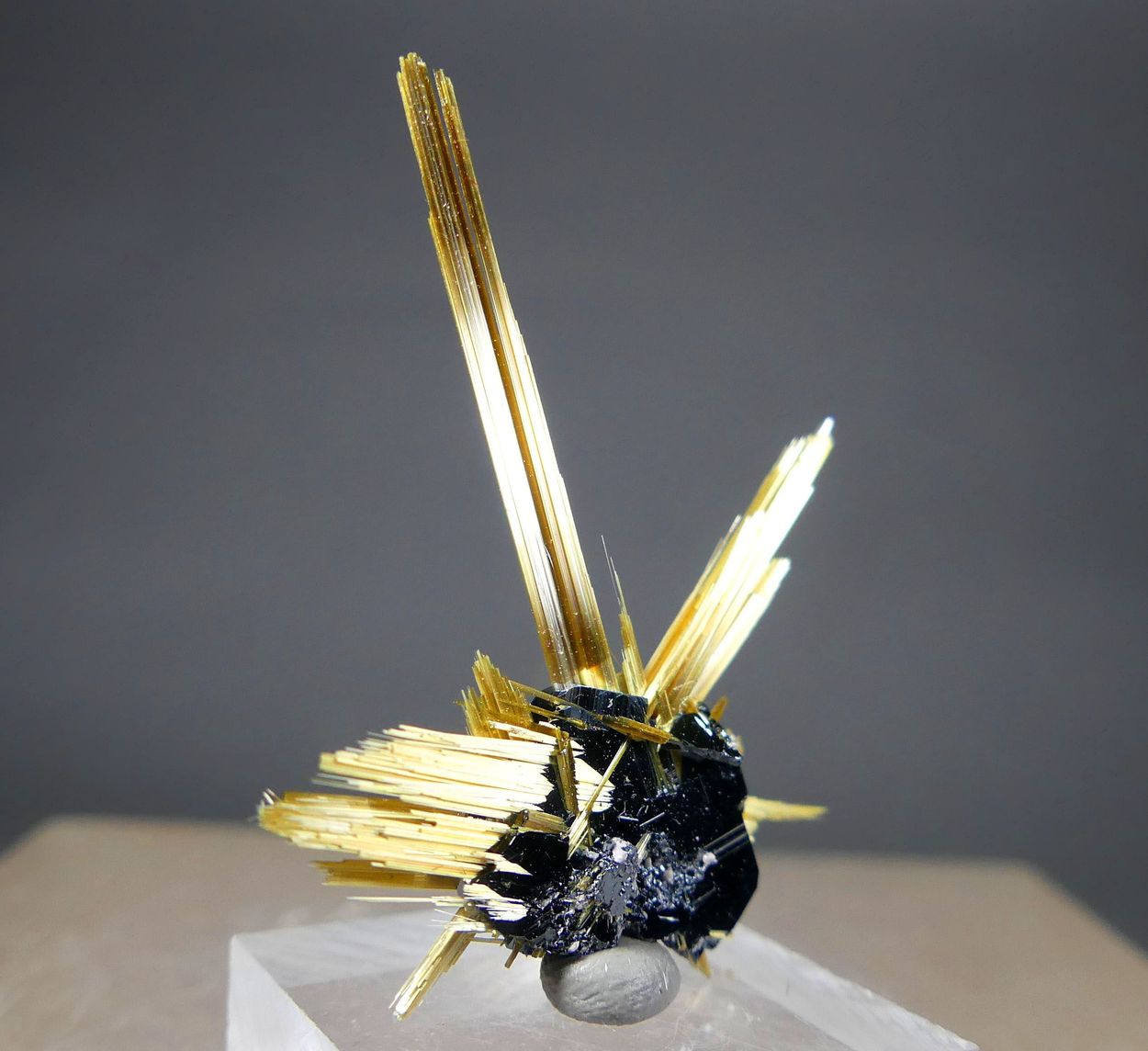Rutile On Hematite