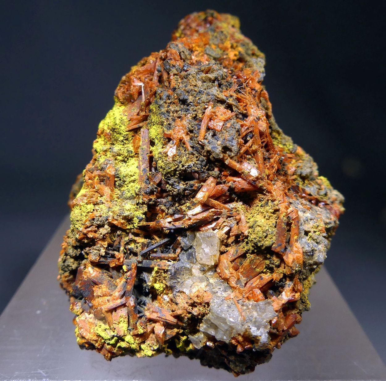 Crocoite With Bindheimite