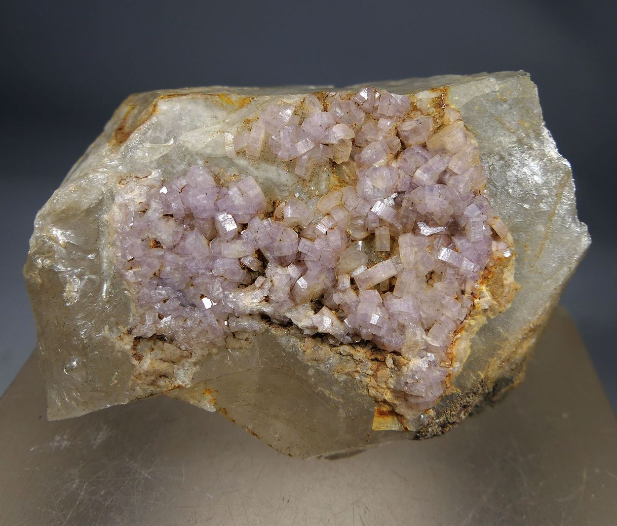 Fluorapatite On Quartz