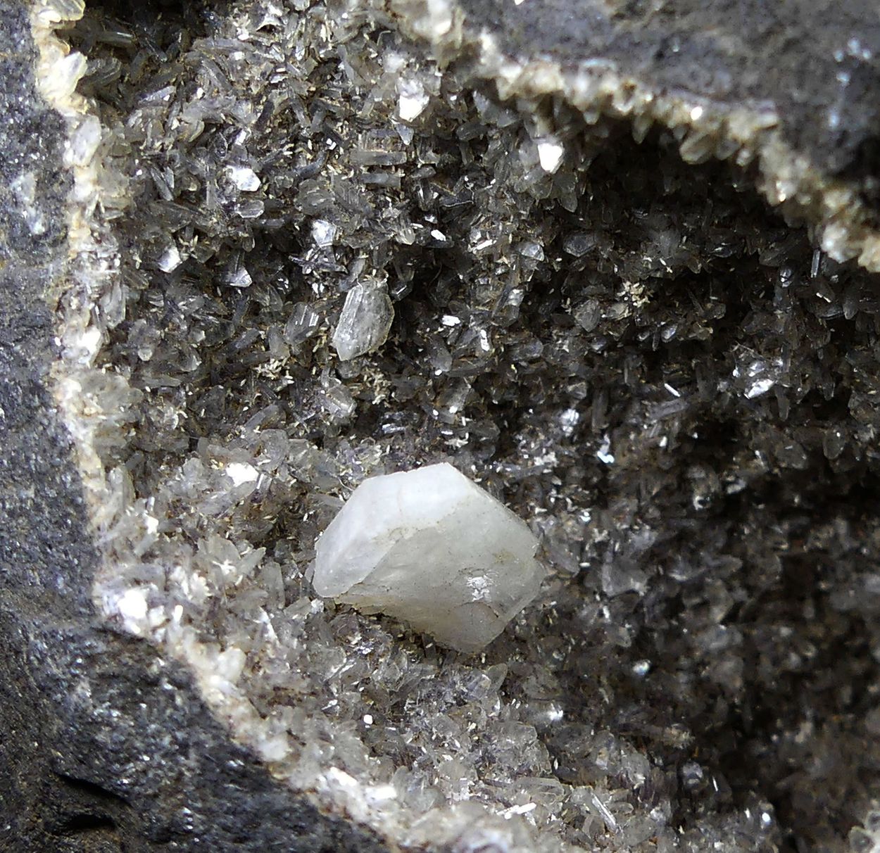 Stilbite On Heulandite