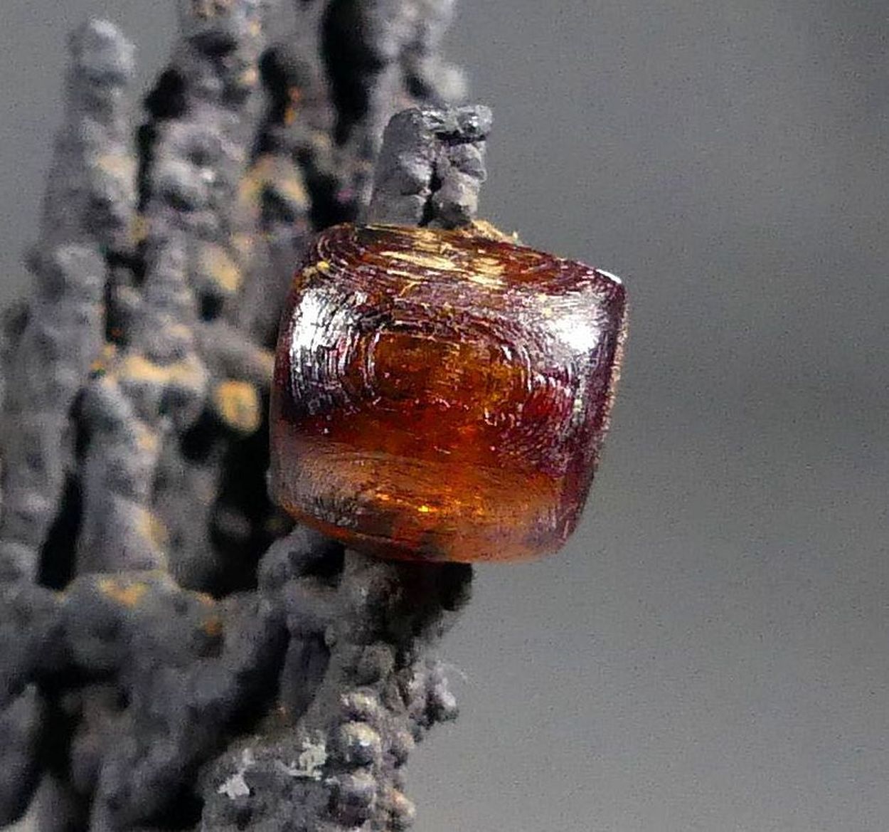 Vanadinite On Pyrolusite