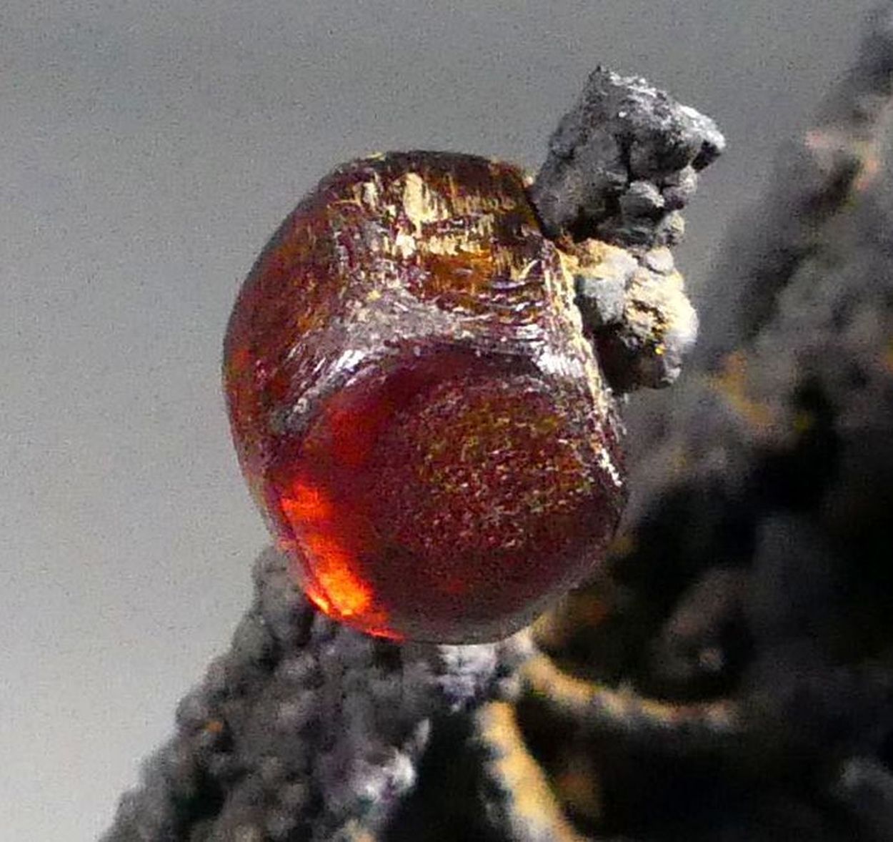 Vanadinite On Pyrolusite