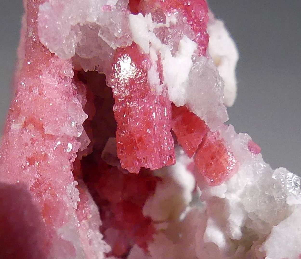 Thulite