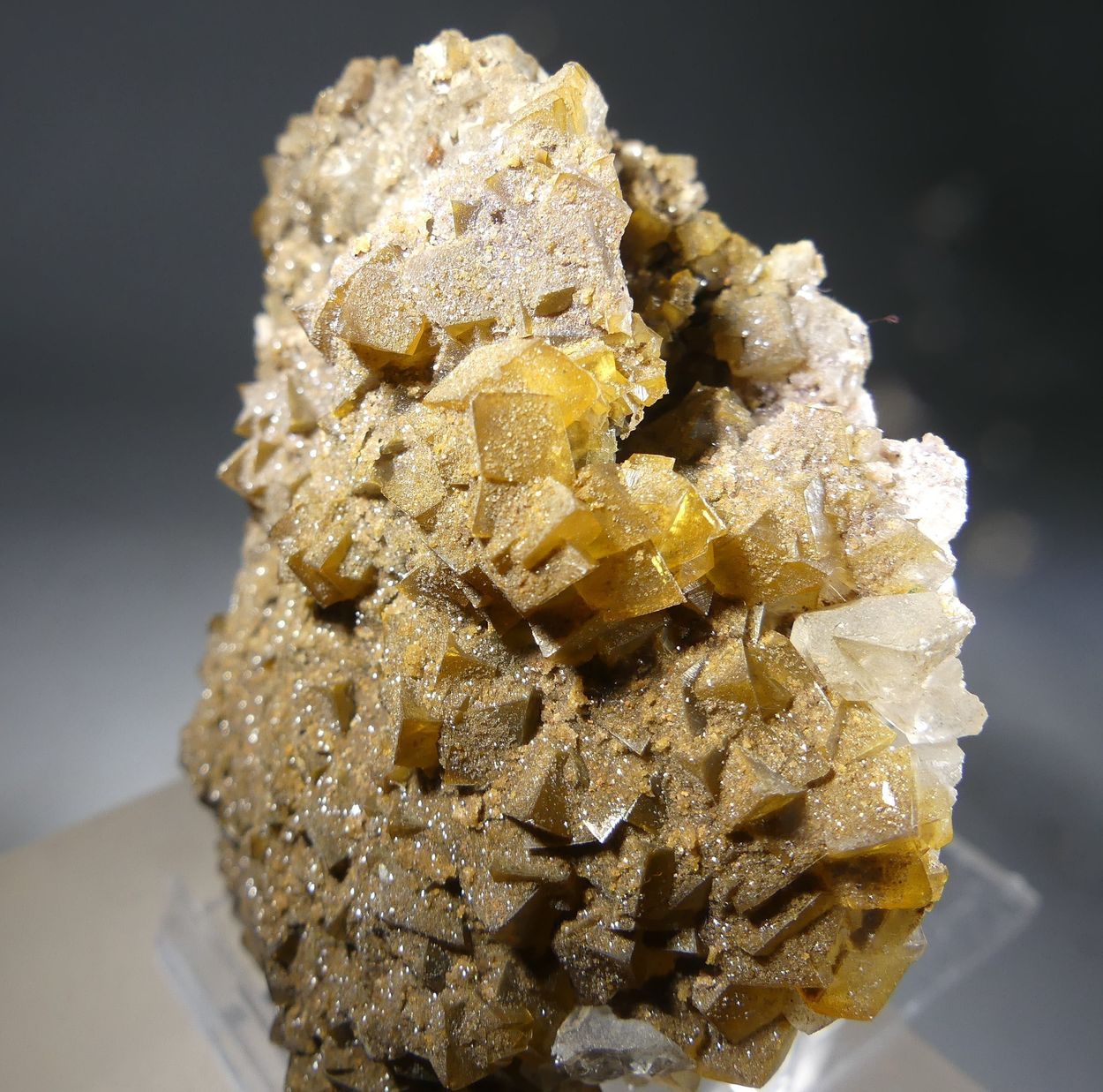 Smithsonite On Cerussite