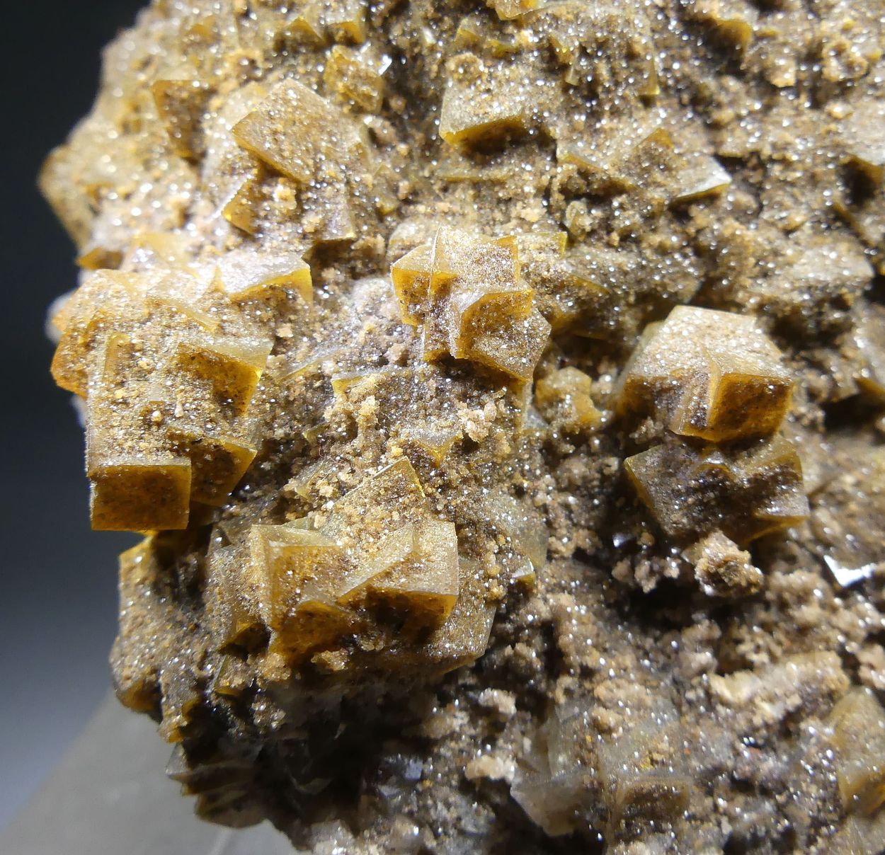 Smithsonite On Cerussite