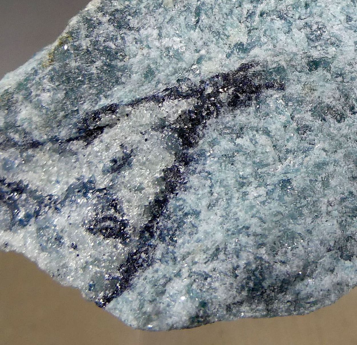 Trolleite Rutile & Kyanite