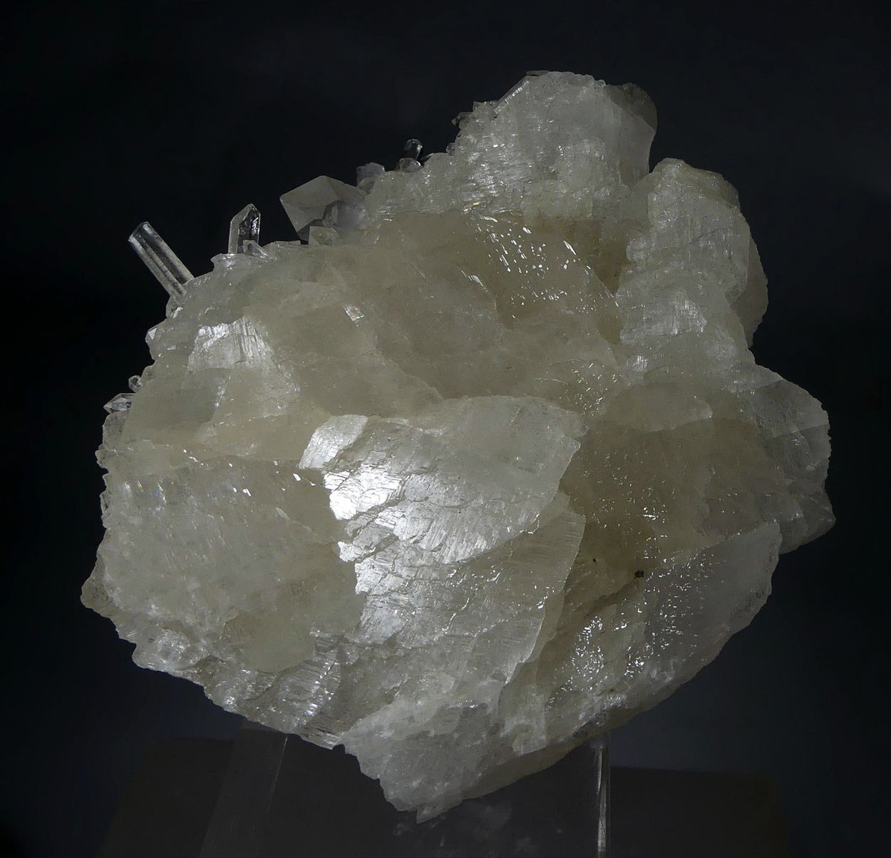 Magnesite & Rock Crystal