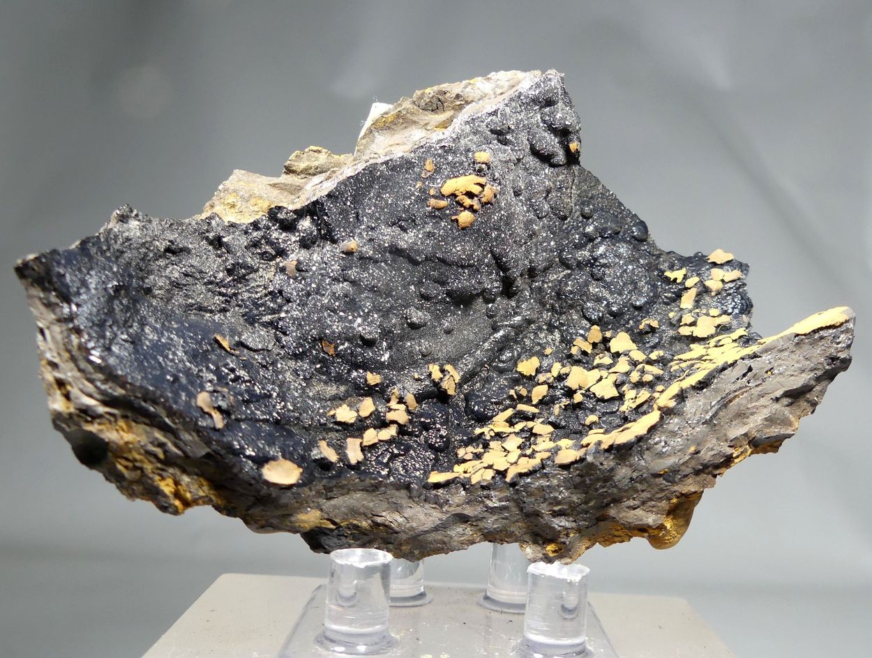 Lepidocrocite On Goethite