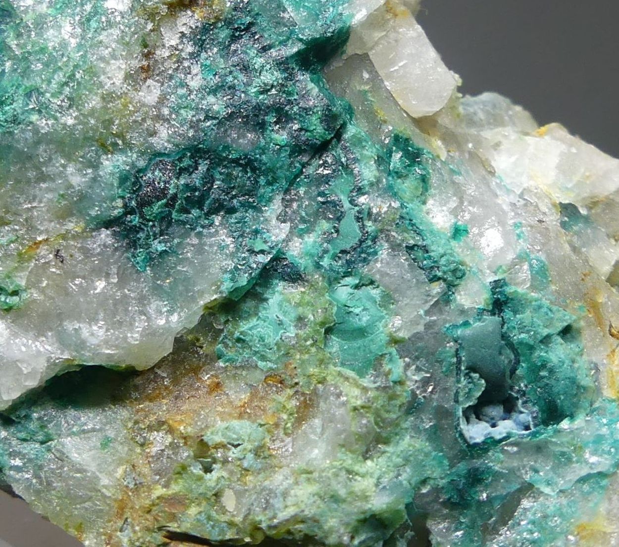 Pseudomalachite With Libethenite