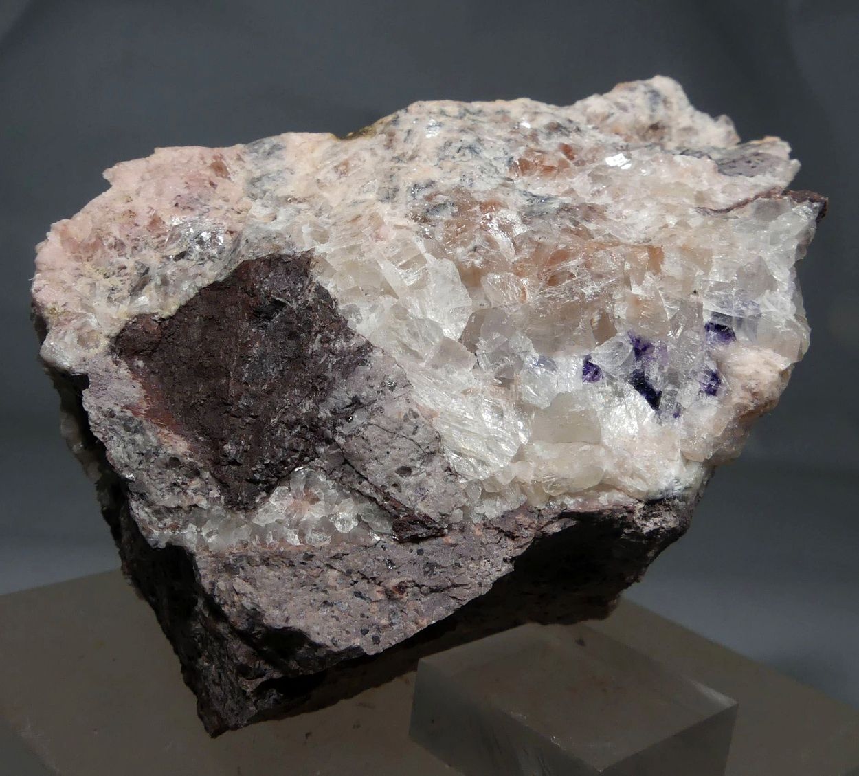 Rhodochrosite Psm Calcite Psm Anhydrite With Fluorite