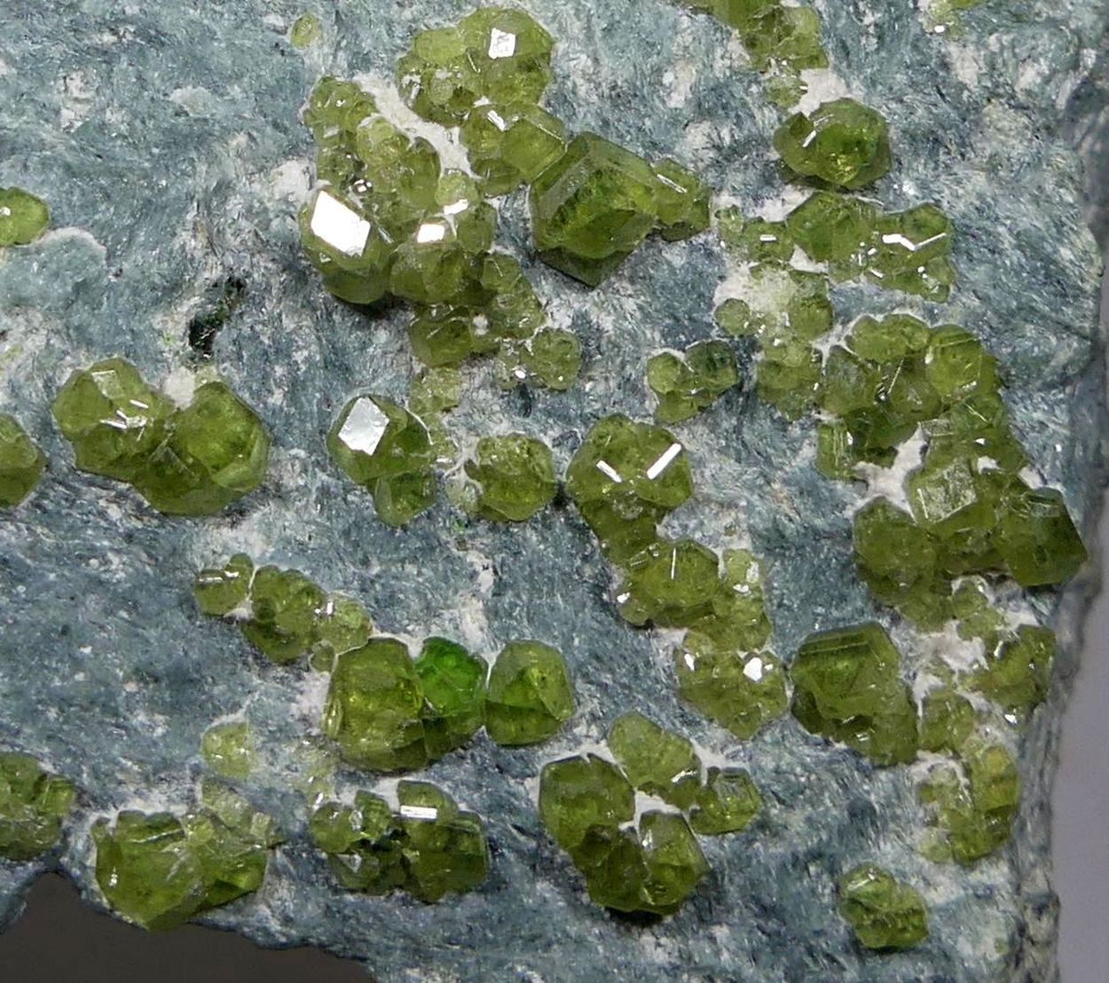 Demantoid