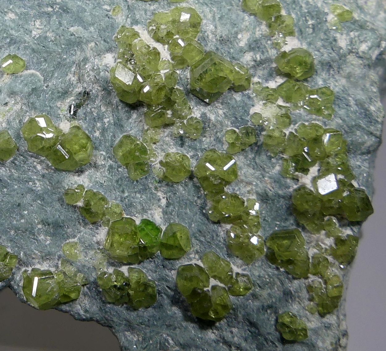 Demantoid