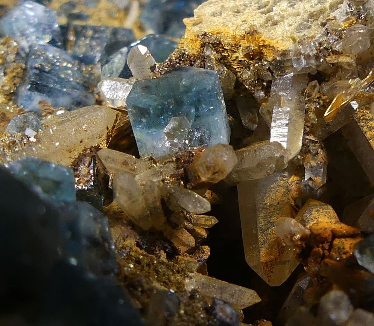 Fluorapatite & Quartz