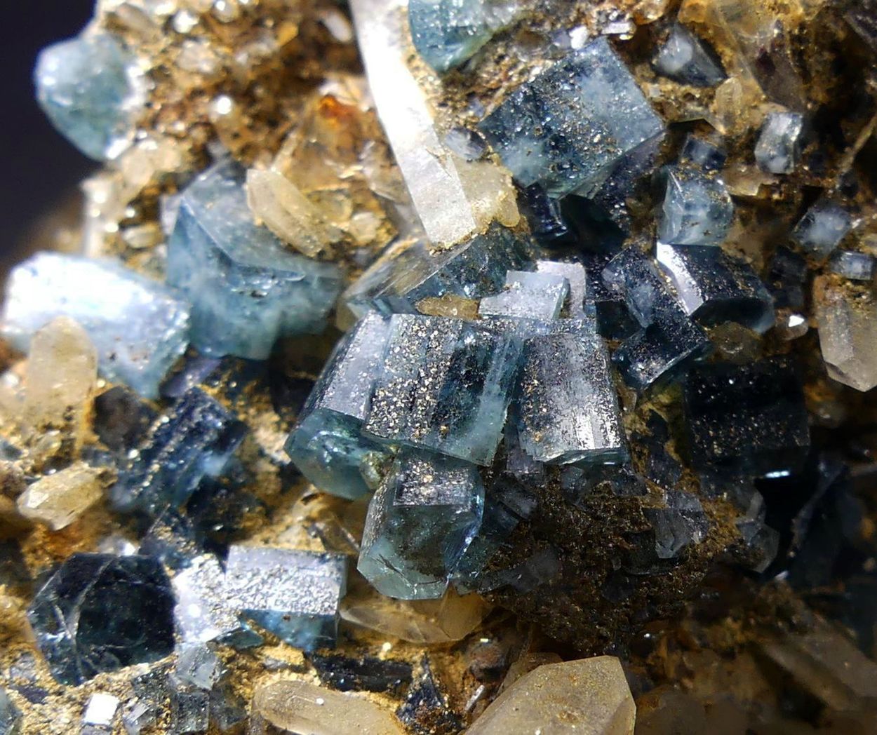 Fluorapatite & Quartz