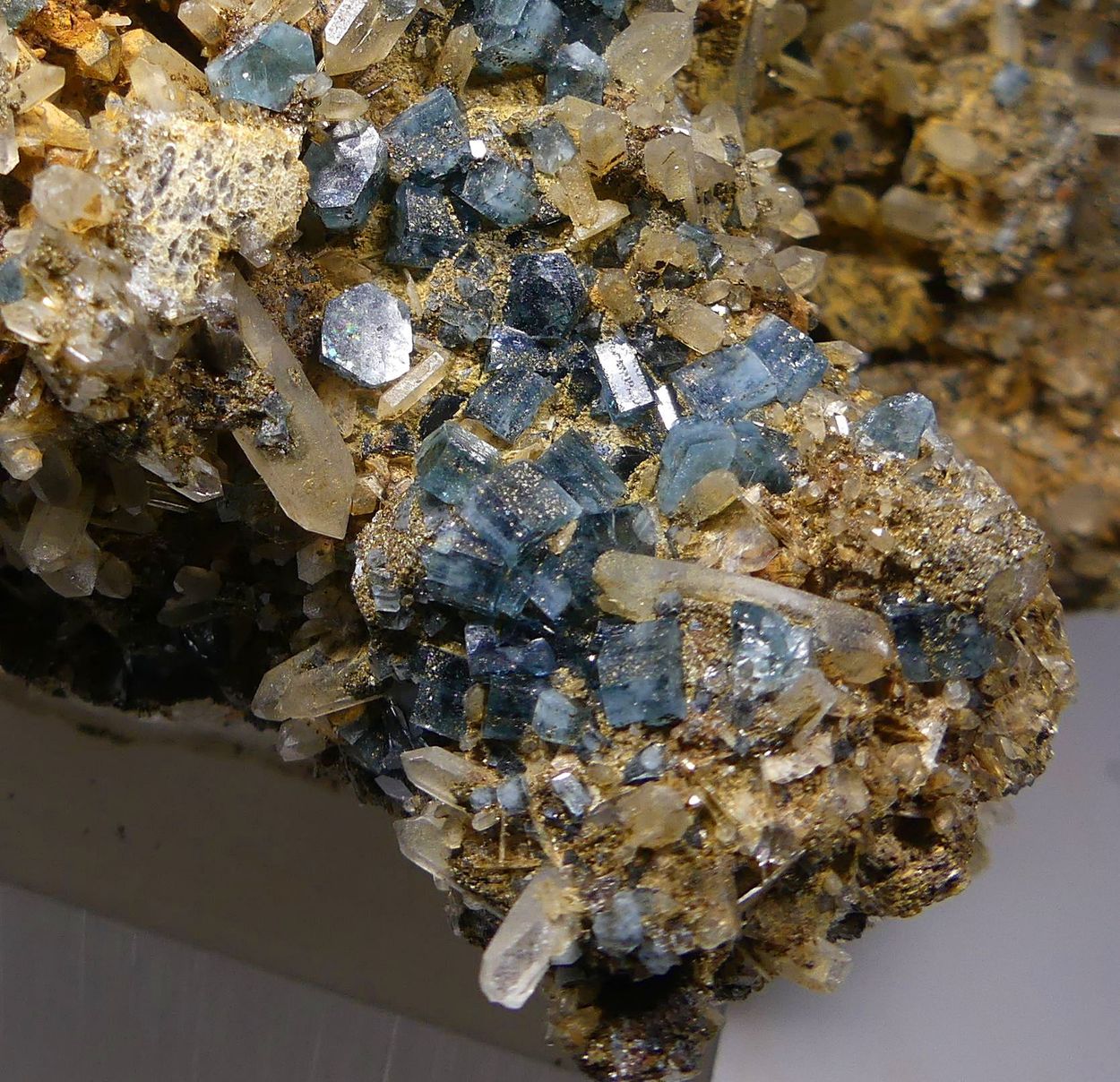 Fluorapatite & Quartz