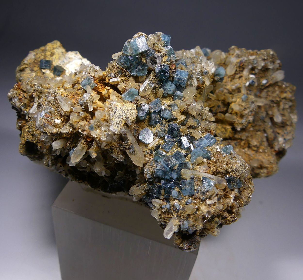 Fluorapatite & Quartz