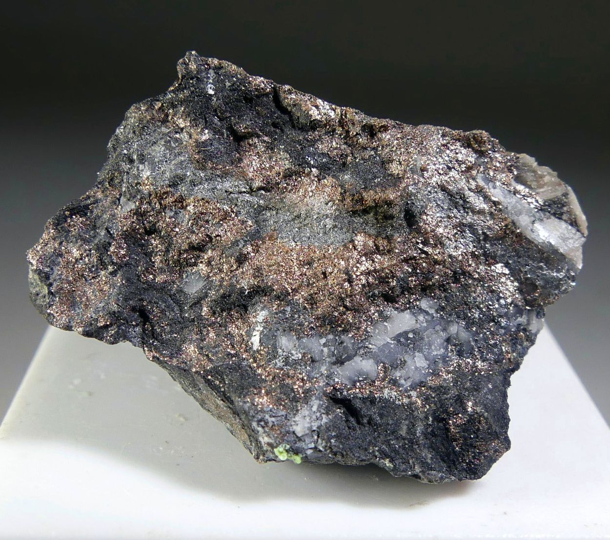 Maucherite With Nickeline