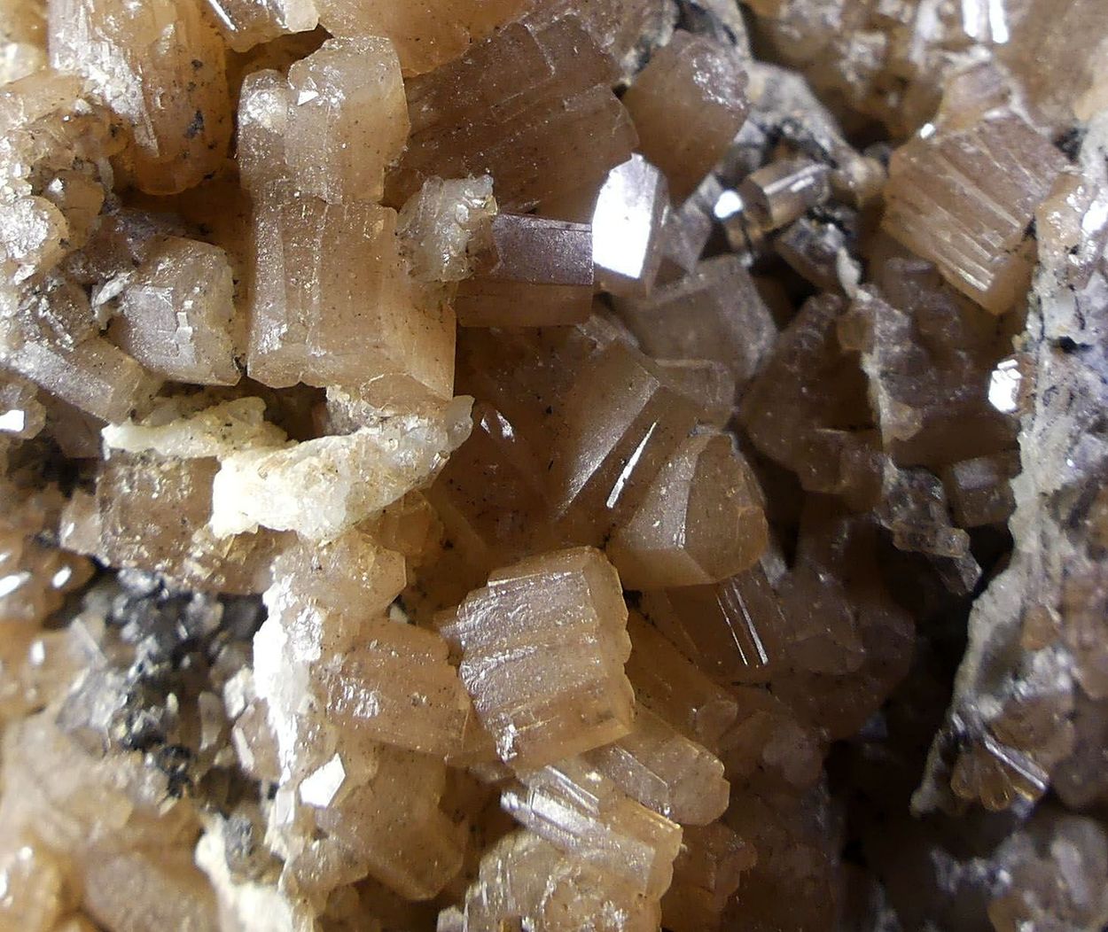 Pyromorphite With Cerussite