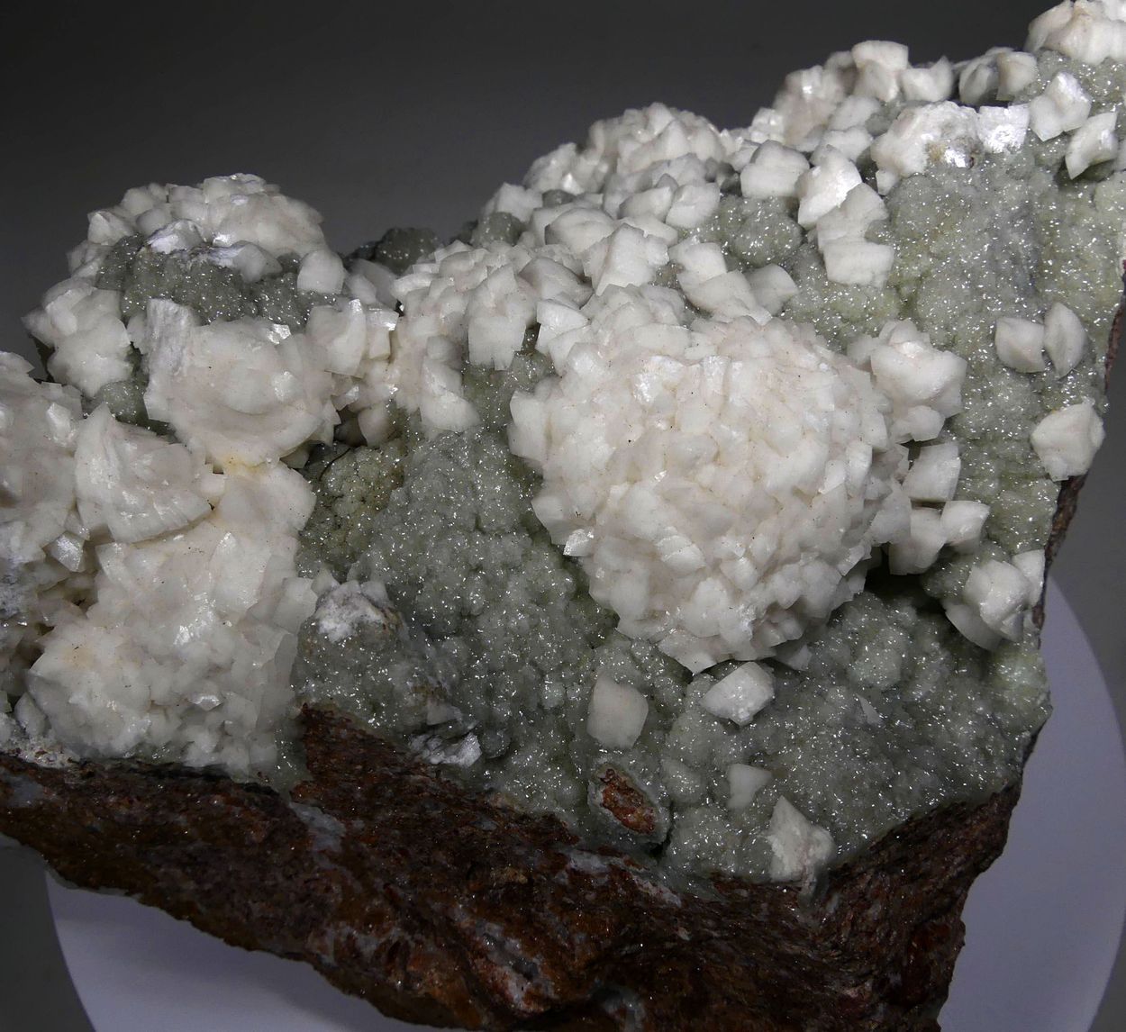 Dolomite On Willemite
