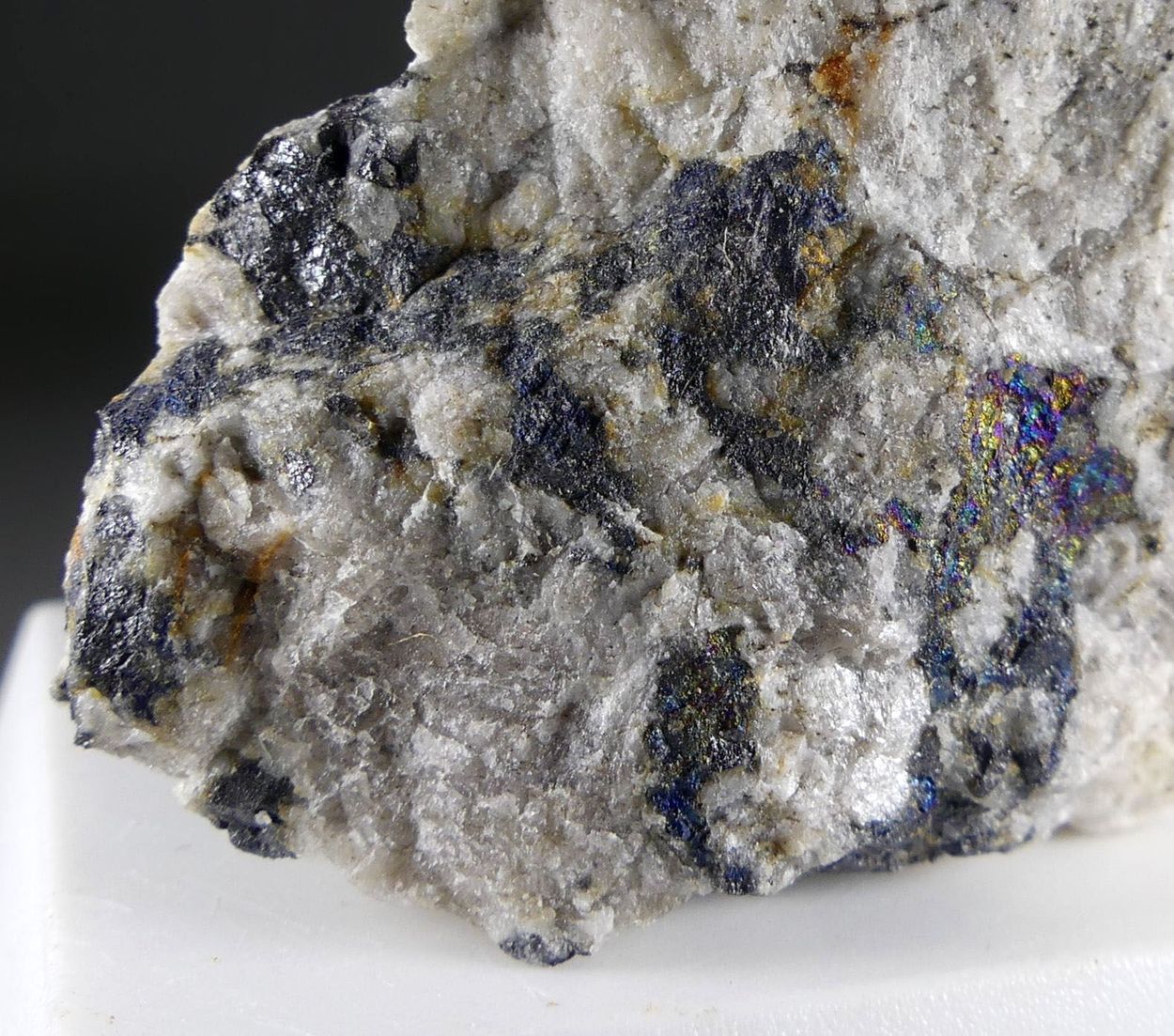 Hardystonite & Willemite