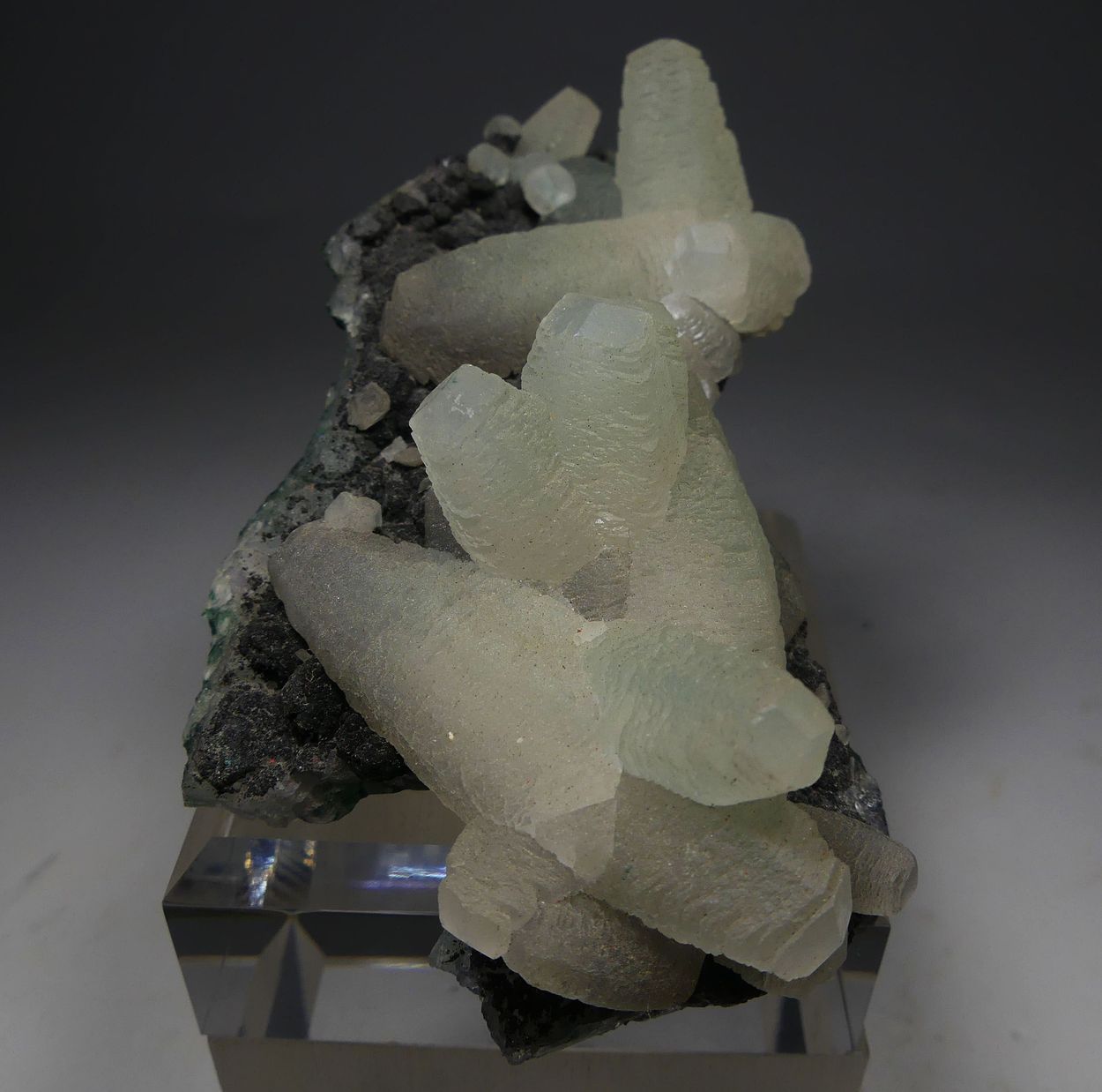 Calcite With Celadonite