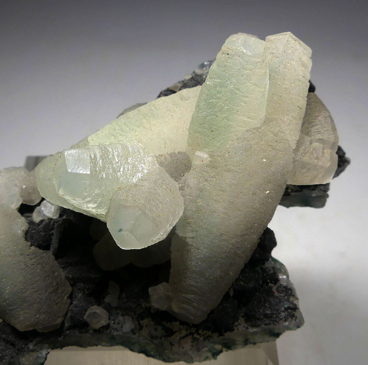 Calcite With Celadonite