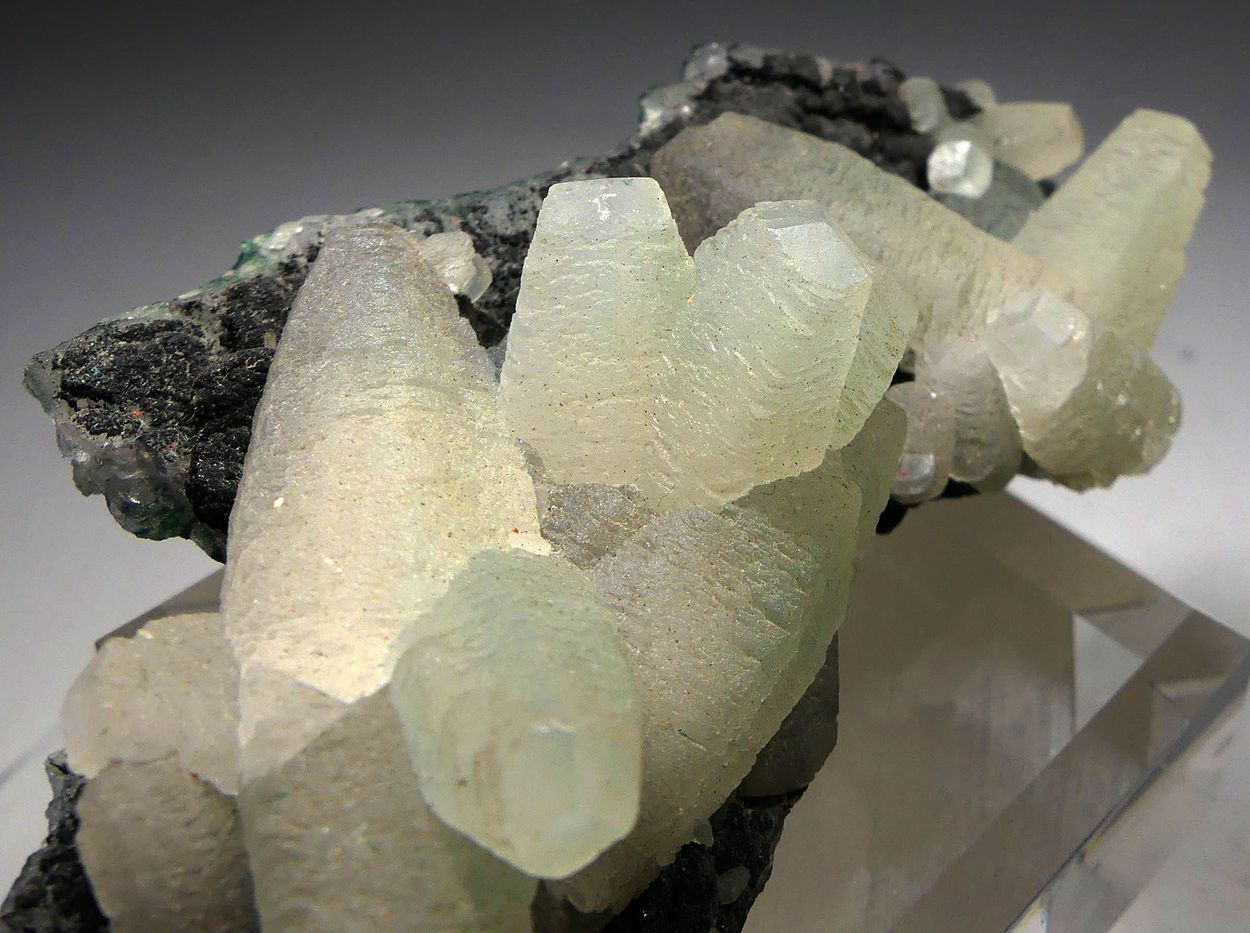 Calcite With Celadonite