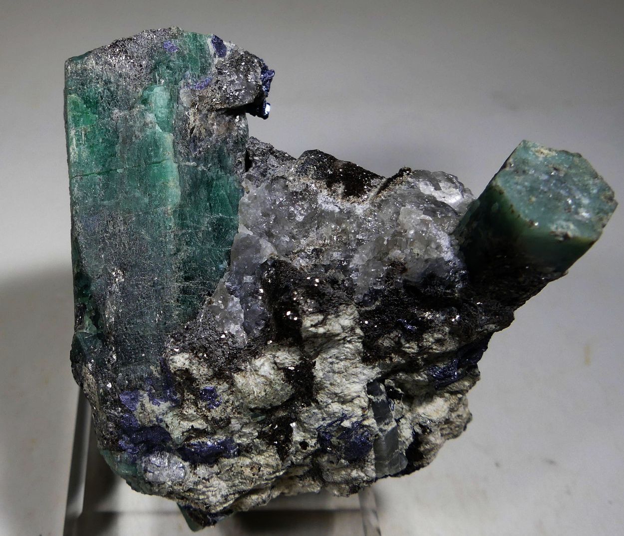 Emerald With Molybdenite