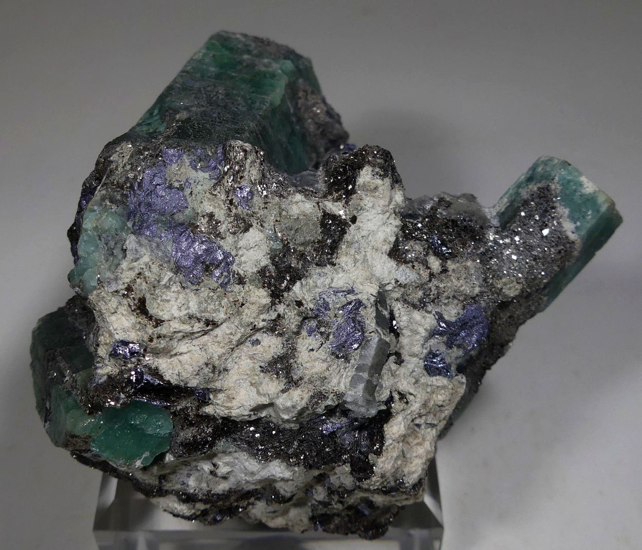 Emerald With Molybdenite