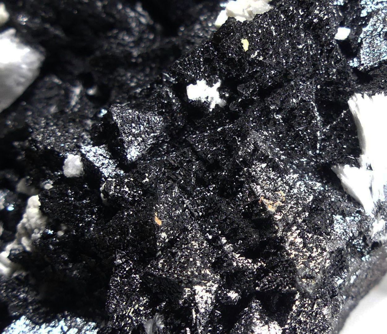 Hausmannite With Andradite Datolite & Baryte